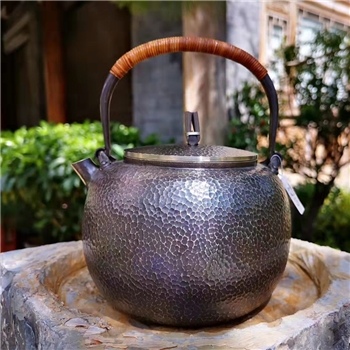 新品~鹤庆银器 锤纹提梁中壶约430克