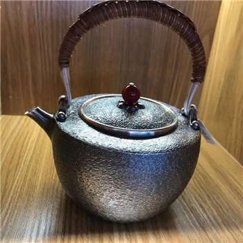 手工提梁中壶