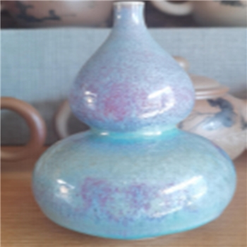 葫芦型彩釉花瓶